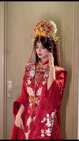 #tiennghich #lymouyen #vuonglam 