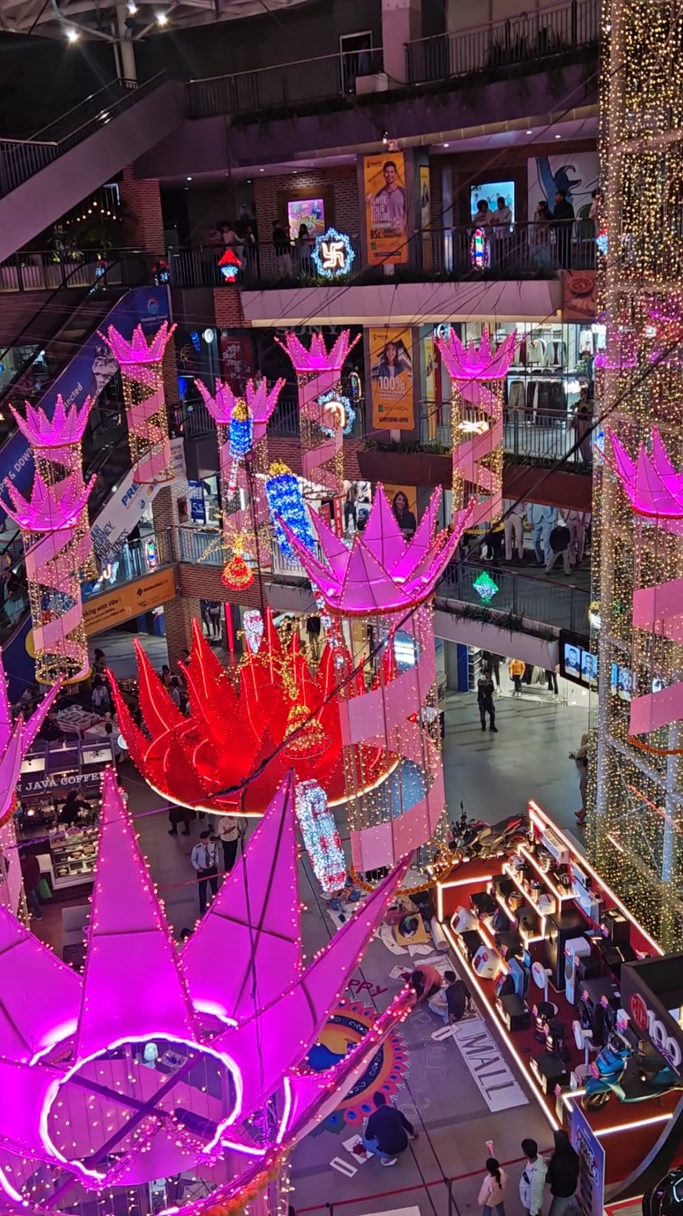 #happytihar #deepawalicelebration #Nepal #labimmall  #lalitpur #festivaloflights 