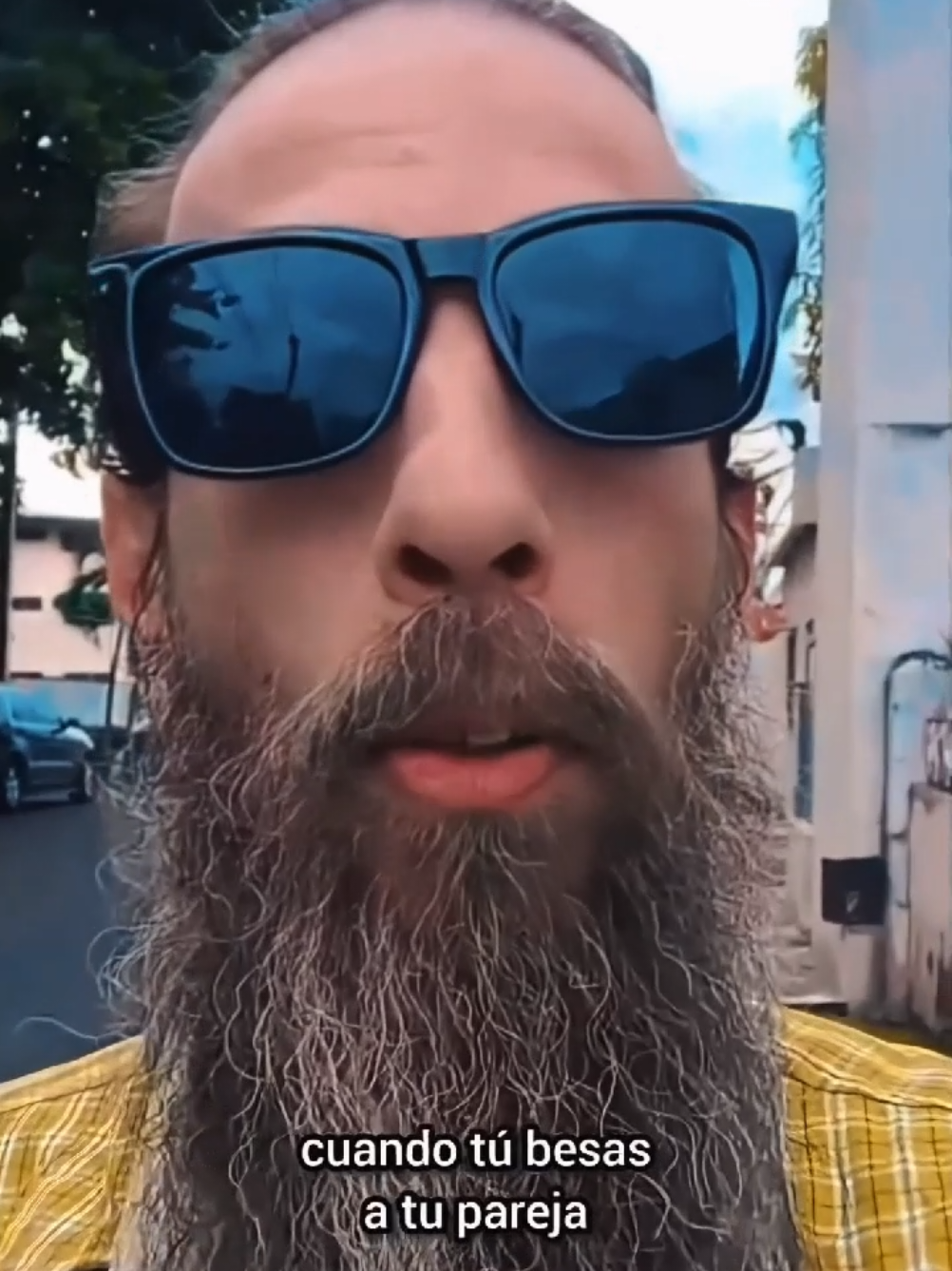 tus besos te delatan, los labios no mienten.