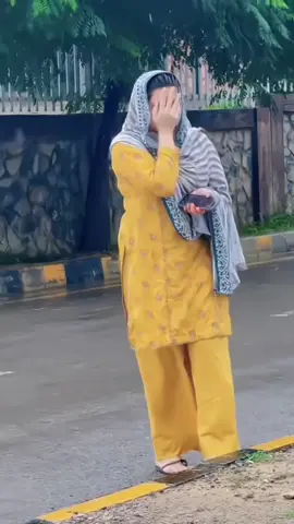 #foryou #viralvideos #viewsproblem #gelamanaaysha002 #100kviews @gelamanaayesha002 