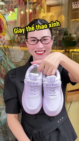Giày thể thao xinh cho bé #yennguyenreview #thoitrangchobe #giaythethaochobe #giayxinhchobe 