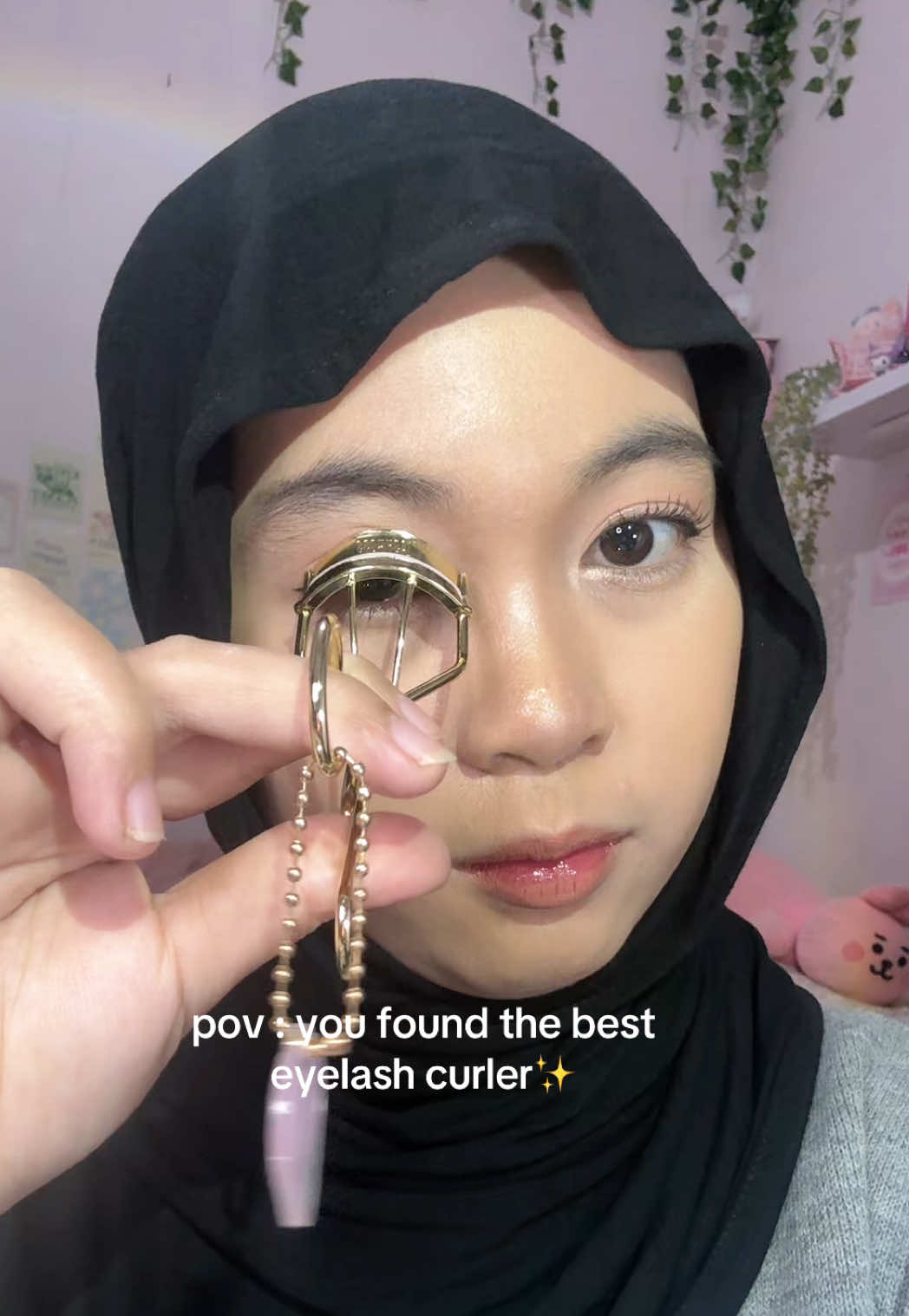 i love my eyelash curler sooo muuucchhh!💖💖 #jepitbulumata #eyelashcurler #lashboss 
