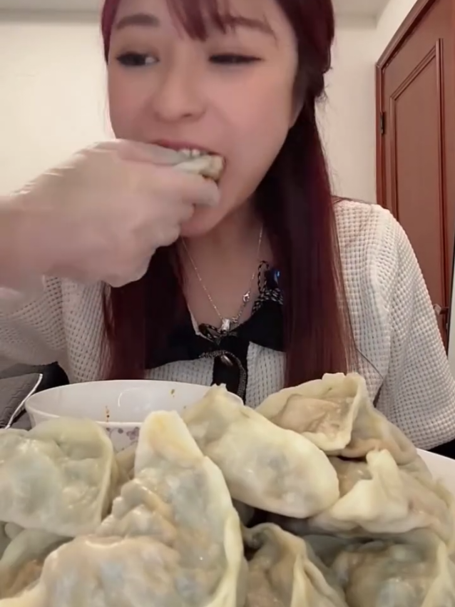 jadi pengen pangsit kukus lembut 🤤 #asmr #mukbang #eating #fyp #1M