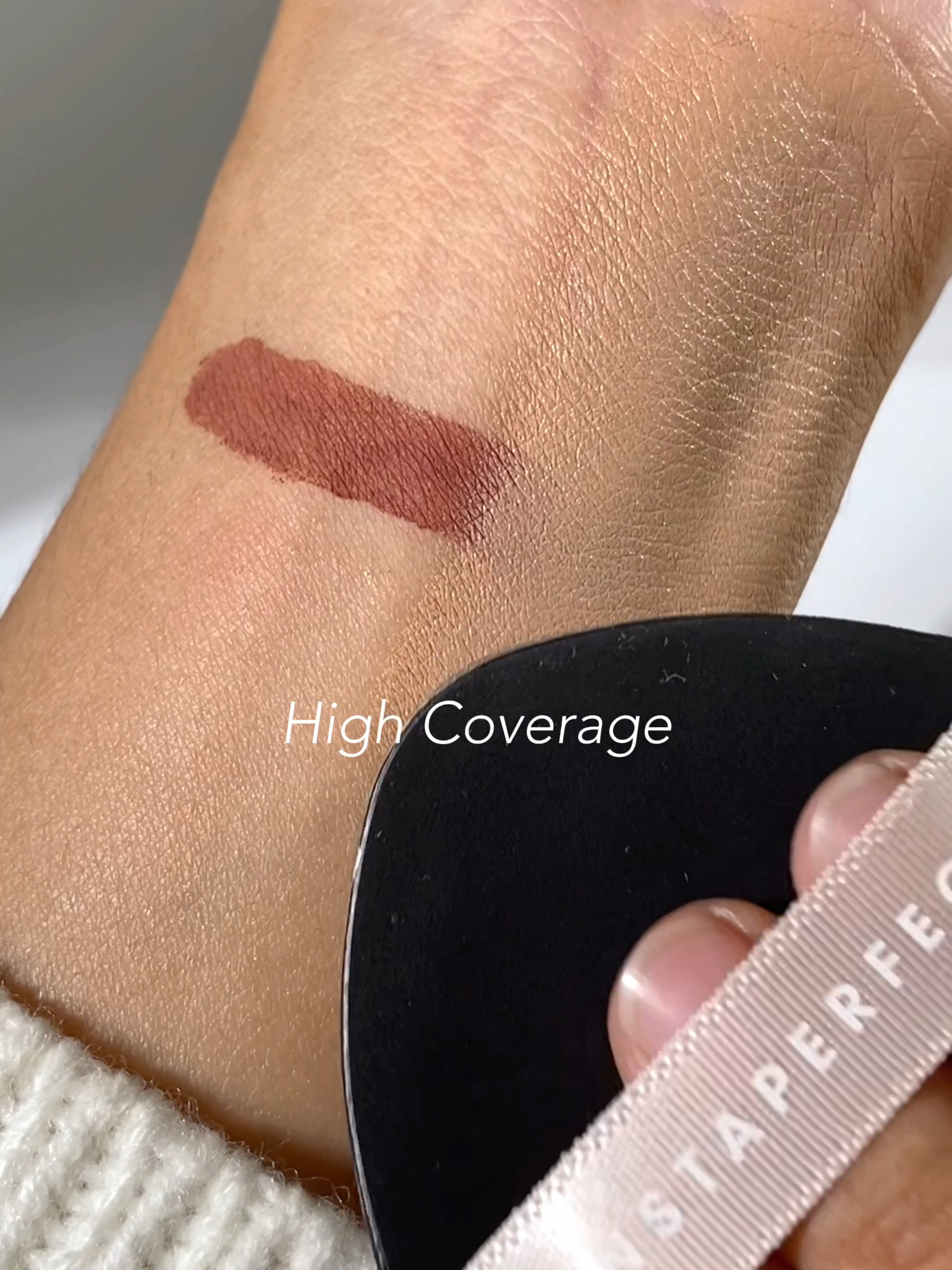 Craving for healthy glow finish but high coverage? Meet our Skin Glow Cover Mesh Cushion! #Instaperfect #skinglowcovermeshcushion #cushionviral