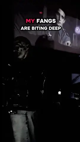 yes it is dark, but Dylan needed some attention form the dead. #hauntedhouse #zombiesinger #unreleasedmusic #johnnyandthemachine 