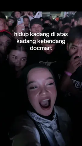 #xyzbca #riuhriangvol3 #prestonefest #rayakanpertemanan 