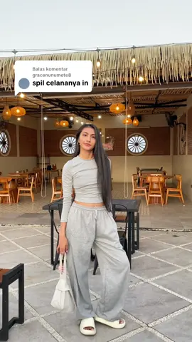 Aku pake yg Size XXXL. Yang TB 170 bisa samaan ✌🏻