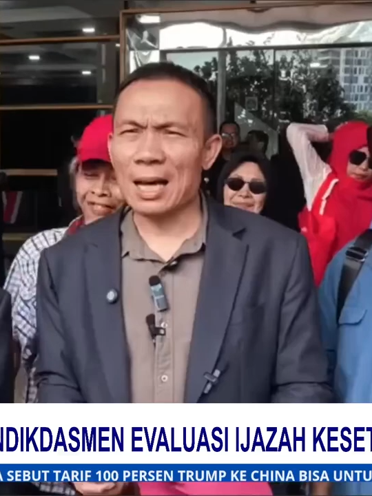 RISMON DESAK KEMENDIKDASMEN EVALUASI IJAZAH KESETARAAN GIBRAN | RIESRADIO Official Streaming Musik 24 Jam - RIESRADIO Official | NEWS ~ MUSIK ~ MEDIA PARTNER Bagaimana menurut pendapatmu, tulis dikolom komentar #tiktoknews #tiktokviral #viralvideo #riesradio #musik #viral
