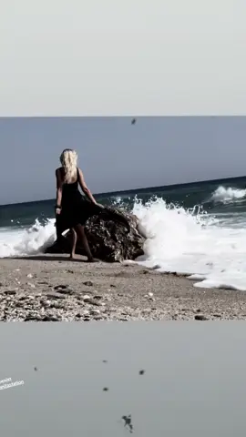 #fyp #fyou #paidtoexist #applemusic #manifestation good energy coming in light on 🙏