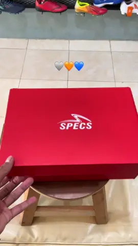 Specs Lightspeed reborn di warna baru • Glacier gray / Desert flower 🩶🧡💙 #specs #lightspeedreborn #specslightspeedreborn #sepatufutsal #fyp 
