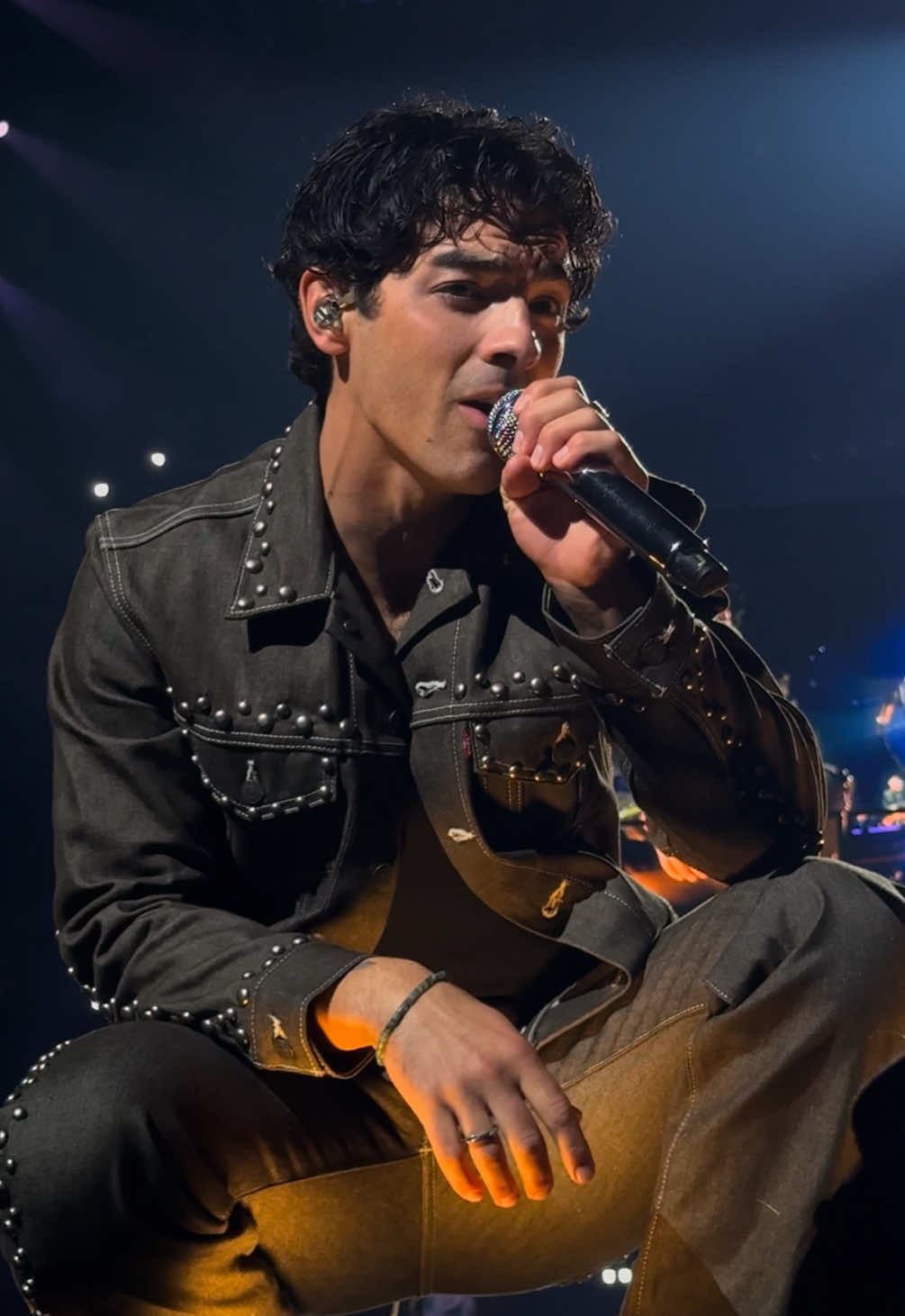 heyyy @joejonas  #joejonas #jonasbrothers #jonasbrothersconcert #greetingsfromhouston #CapCut 