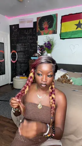Pt.2 how I wrap my synthetic quick weave at night (Braid out) #quickweave #synthetichair #hairstyletutorial #braids #protectivestyles 