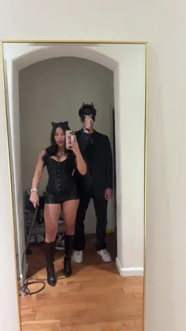 First and favorite couples costume alr #batman #catwoman #costume #zombiecrawl #fy 