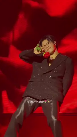 William Love Shot 🌹🌹🌹🔥🔥🔥 #LYKNDuskAndDawnConcertD2 #LYKN #williamjkp #exo @Zloty #loveshot 