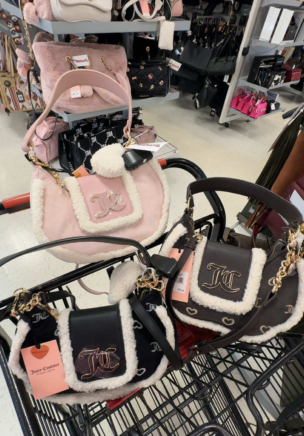 so many cute juicy bags out rn at TJ Maxx 💕 #juicycouture #tjmaxx #juicycouturefinds #tjmaxxfinds #shopwithme 