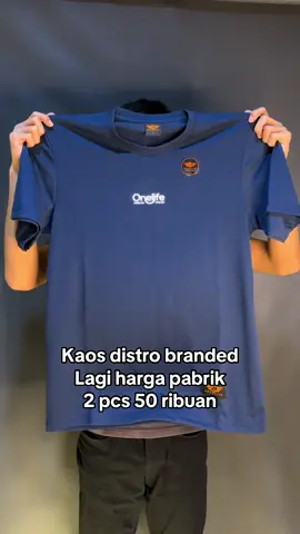 Kaos distro branded Lagi harga pabrik 2 pcs 50 ribuan #hargapabrik #hargagudang #cucigudang #kaosmurah #fyp 