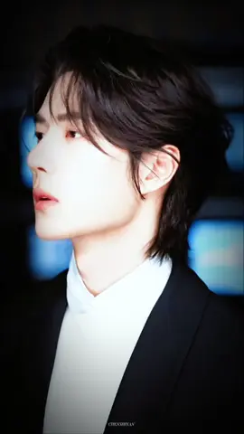 #CapCut Dạo này râu cũng để tự nhiên lún phún mọc cùng nhau vậy 🙄🙄🤧 Câu hỏi được nêu: Những lúc cả đôi phu phu Bác Chiến này ôm nhau và tiếp xúc chà xát với 