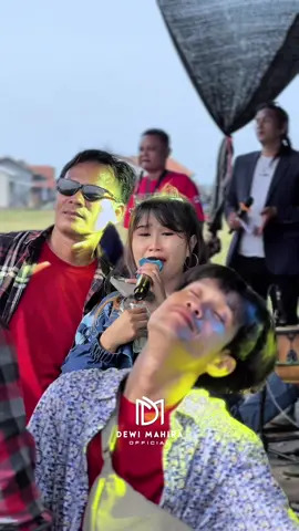 Yang joged menikmati apa yah gess 😅 Jeritan TKW #citranada #jeritantkw #tarlingpantura 