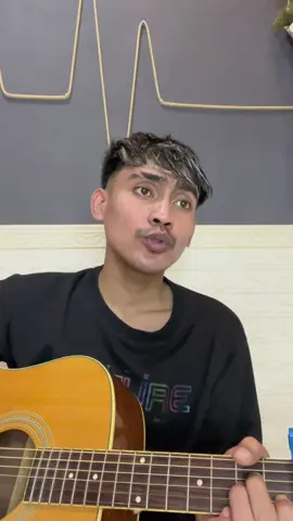 Cinta dari seberang ,  Maaf kalau belum lancar 🙏🏼😁 #cintadariseberang #kavinjl #fyp #zinidinzidan #malang @Zinidin zidan 