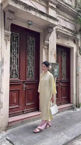 Áo dài Vành Khuyên #PhuNuVietNam2025 #tet2026 #AodaiVietnam #aodaicachtan #aodaithietke 