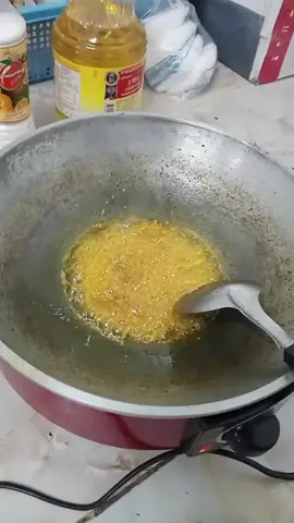 ​အချက်အ​ပြုတ်မိန်းမအလုပ်🤭 ကြက်သဲ ကြက်မြစ်ဟင်းလေး🤤#ဘယ်တော့မှရောက်မာလဲfypပေါ်က😣😒 