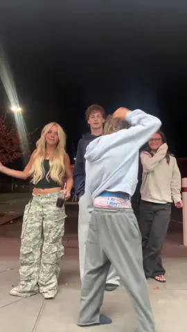 Fitttt >my top and pants: @Princess Polly || @yale holland  @daiz @Lil_TJ10 #viral #fyp #fit #utah #fun 