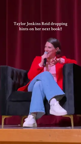Taylor Jenkins Reid at the Las Vegas Book festival on Saturday teasing her newest project!! FREAKING out!!! #taylorjenkinsreid #atmospherebook #tjrbooks #evelynhugo #daisyjonesandthesix 