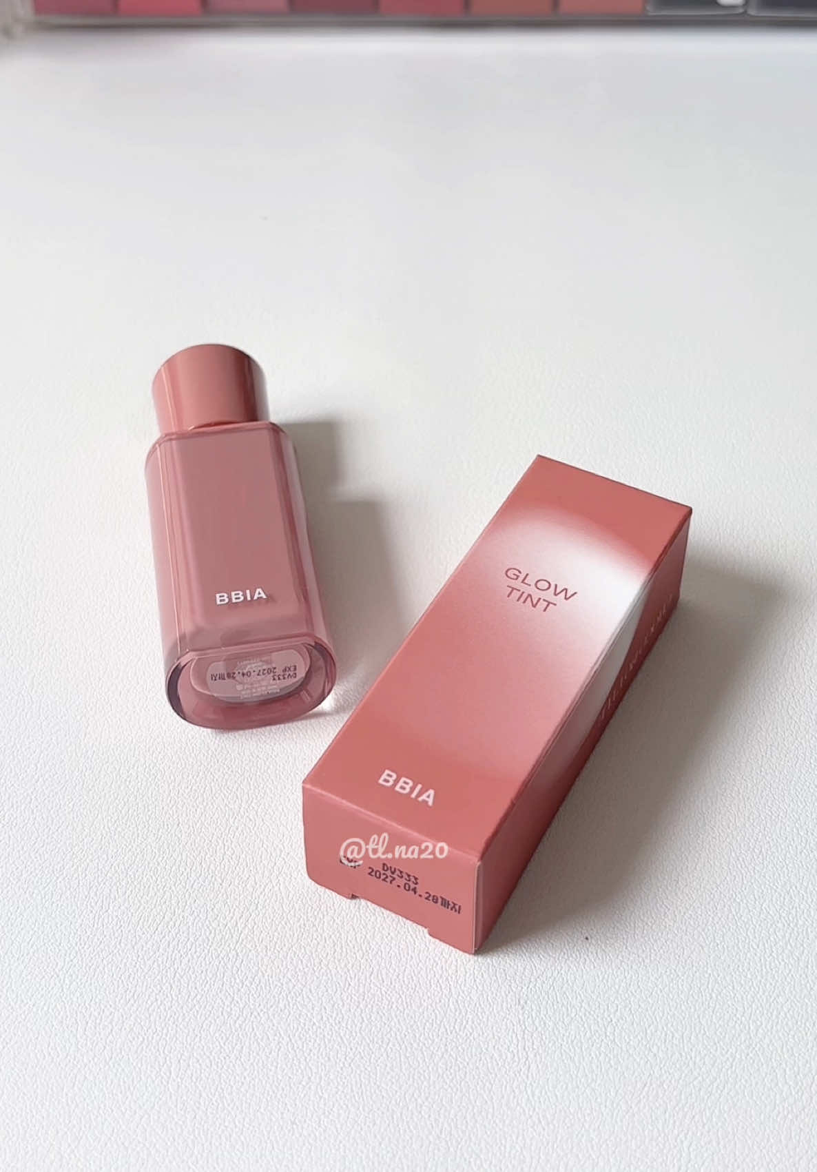 Tone hồng choco siu đẹp 🍬🎀 #bbia #glowtint #swatchson #liptint #viral 