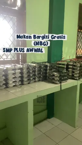 Alhamdulillah Yayasan Awwaliyah Al Asiyah sudah menerima manfaat MBG. Mudah2an ini bisa membantu Gizi anak indonesia dan meringankan uang jajan orang tua ke anak. #mbg #sekolah #hsn #harisantri 