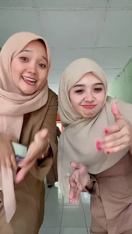 Setelah tempur dengan anak anak @Nafiaa_  🔥😭🤣#guru #gurumuda #gurutiktok #CapCut#guru 