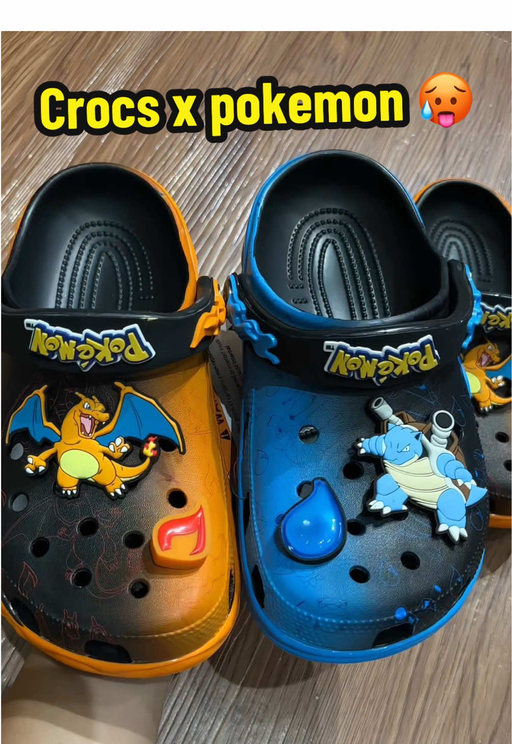 😱Trời ơii cuối cùng tuổi thơ của shop cũng như bao mọi người được nhà Crocs thiết kế lên dép luôn òi 🥹 team charizard giống shop đâu ạ 👋 #crocs #pokemon #charizard #blastoise #fyp 