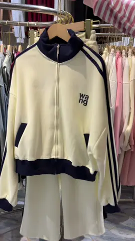 #ສັ່ງໄດ້ທີ02058845547 #ພ້ອມສົ່ງ #Enjoyshop #ຊຸດເຊັດ 