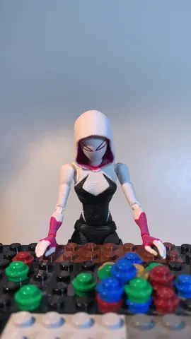 Could you guys tell that was eminem? I can’t tell if it looks like him or not. Don’t mind how much the conveyer belt changes its speed. #actionfigures #stopmotion #eminem #gwenstacy #spiderverse 