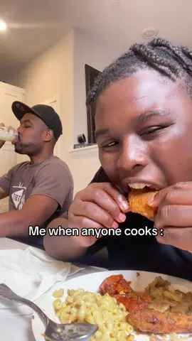 Mama diva made some delicious soul food❤️‍🩹 @Dangerus Diva @CoachAp #fyp #real #food #mukbang #viral #goviral #chicken 