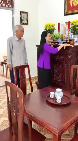 Biết chồng thích ăn gì cúng đó - thương chồng ghê- cúng vậy đỡ tốn kém giữ à#haihuoc #giaitri #xuhuong #xuhuongtiktok #giaitritiktok 