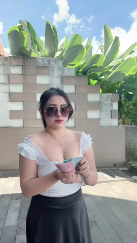 Pinjem uang temen buat bikin vidio🤪🤣🤣