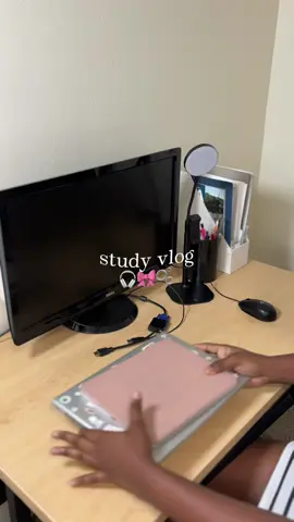 Study with me  #studytok, #studywithmee #studymotivation #collegelifestyle #fyppppppppppppppppppppppppppppppppppppp 