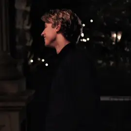 the way i watched unREAL just for him 😭😭 #freddiestroma #freddiestromaedit #acinderellastoryonceuponasong #acinderellastory #edit 