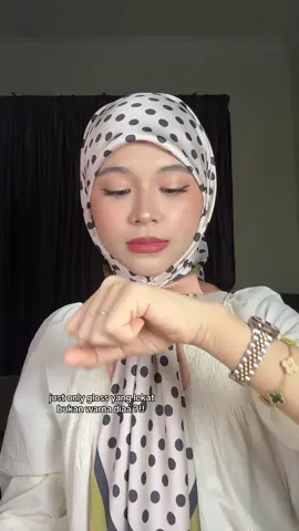 cantikk sangat thiss colour !!  #focalluremy #focalluretransferproof #transferprooflipgloss #virallipgloss 