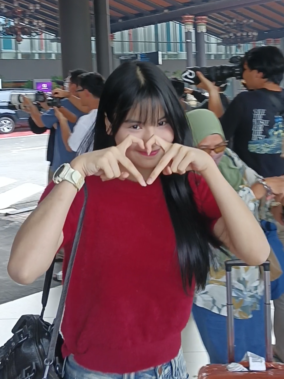 sudah sampai di jakarta #jkt48 #jkt48newera #jkt48video #fypシ゚ 