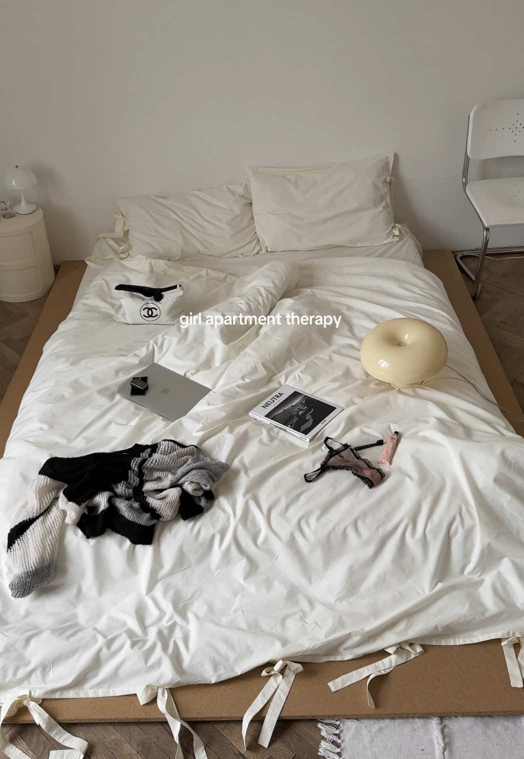 apartment therapy 🦢🤍 #interior #design #Home #apartment #interiorinspo 