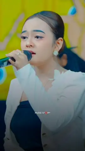 Hadirmu bagai mimpi - Nanda Safira #mahesamusic #hadirmubagaimimpi #dangdutkoplo #musikkoplo #musikdangdut 