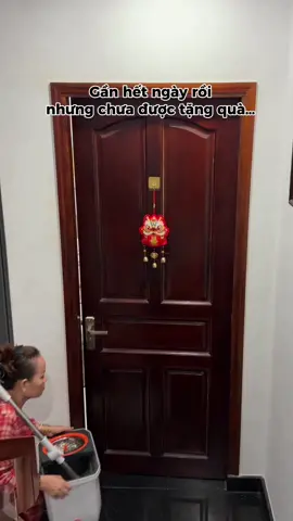 Kệ nhắm mắt ngủ đại đi @Mỹ lệ Nè 