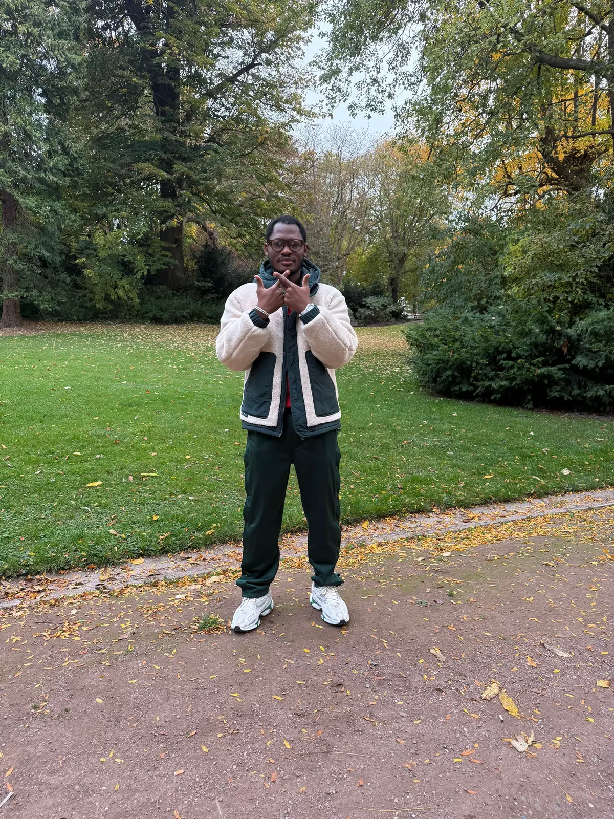 @Himra feat les #ultras dans la vie je suis uno ⚔️⚔️⚔️😇😇😇 #chete @sergioramoos1x @DBZ.2 ( À MAIN LEVÉE 🙋🏻‍♂️ ) @SmOokii Gamer☘️🇨🇮⚔️ 