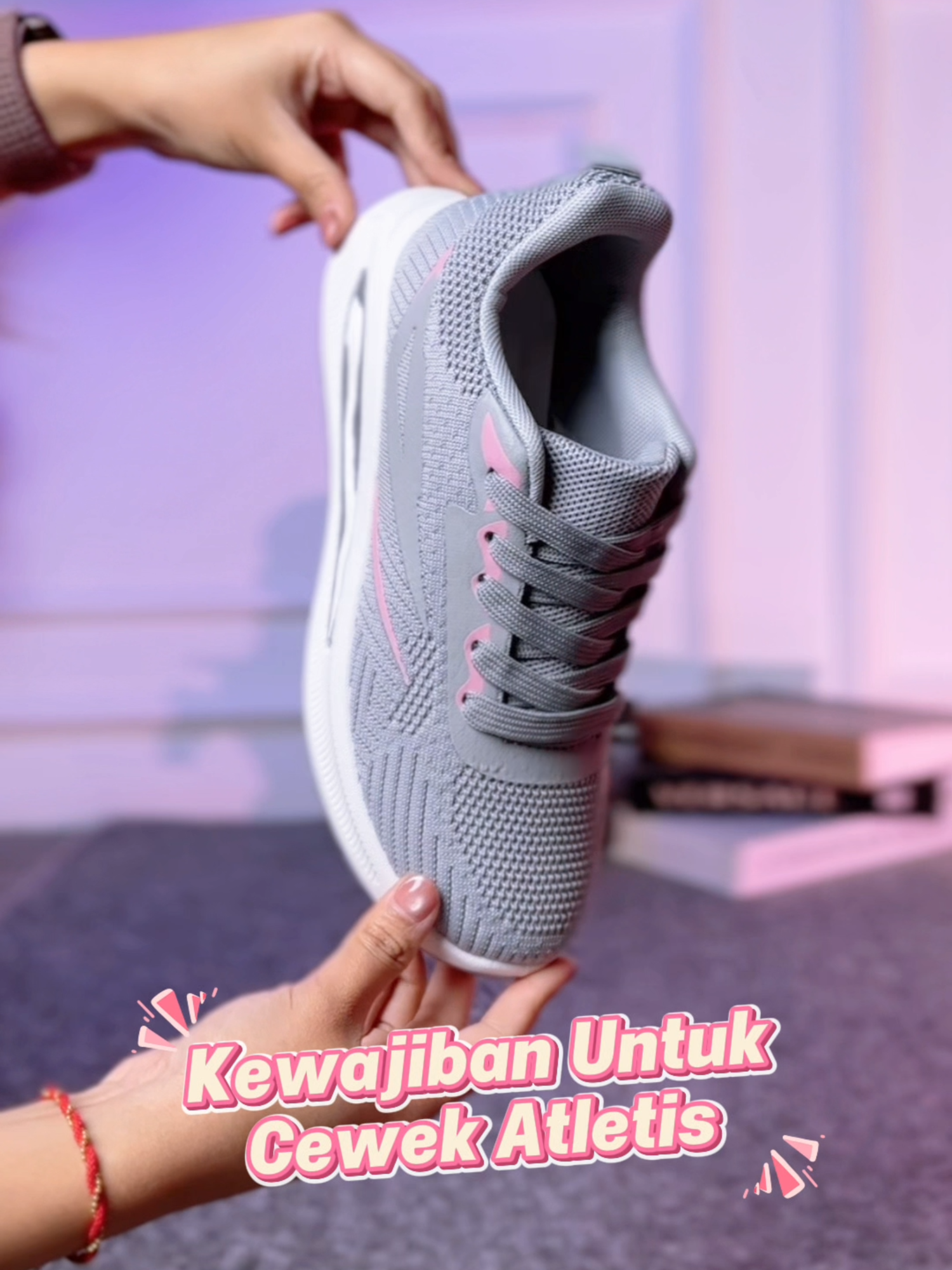 Sepatu yang wajib di miliki oleh cewek atletis 😎#luradshoes #BrandOfTheWeek #FashionBrandofTheWeek #brandoftheweek #WIBGAJIAN #PromoGuncang1111 #lurad
