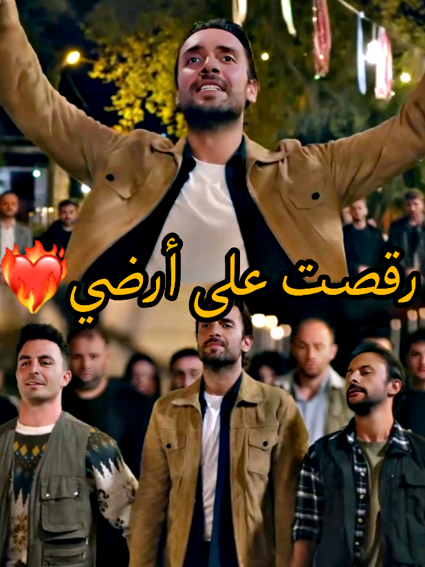 لازم يحط بصمته😂🤌🏻#taşacakbudeniz #هذا_البحر_سوف_يفيض #explore #fyp #اكسبلور 