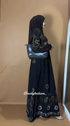 Rekom gamis panjang motif mewah, bahan rayon twil #gamis #gamiskekinian #gamismurah 