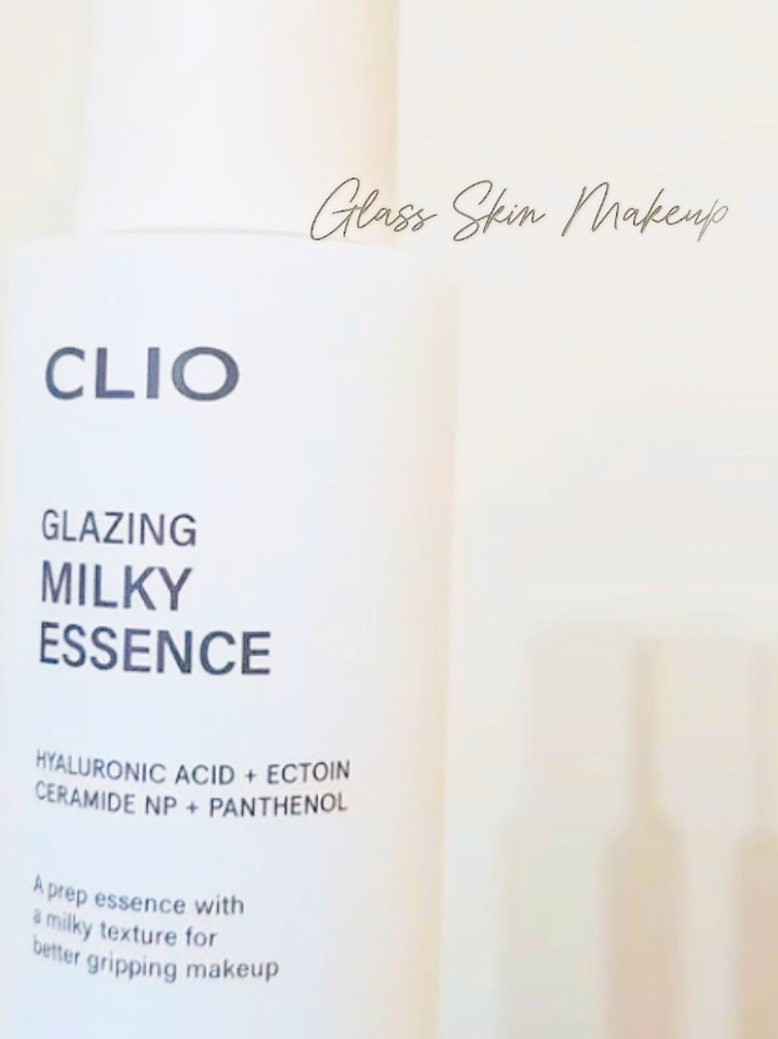 This Glazing Milk toner will help you revive patchy and creasy makeup. You can mix it with foundation (like Hailey Bieber) or before applying foundation for flawless finish, smooth and long lasting makeup. Available on Amazon  PR #GlazingMilkyEssence #PrepSetGlaze #milkytoner #milkyessence #cliocosmetic @clio_official_kr @cliocosmetics_global 