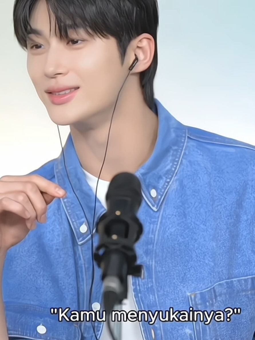 eyy mamel cemburu kahh?🤭🤭🤭 #kimhyeyoon #byeonwooseok #woohyecouple #fyp #lovelyrunner 