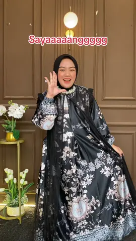 🚨 Yang couple wajib hadir! 🚨 Sudah LAUNCHING Sarimbit Couple JUMBO terbaru 💞 Modelnya cakep, bahannya adem, dan yang pasti ukurannya real jumbo! Buruan join sebelum sold out 😭 #EshantaiLive #sarimbit #outfitcouple #gamisjumbo #setjumbo 